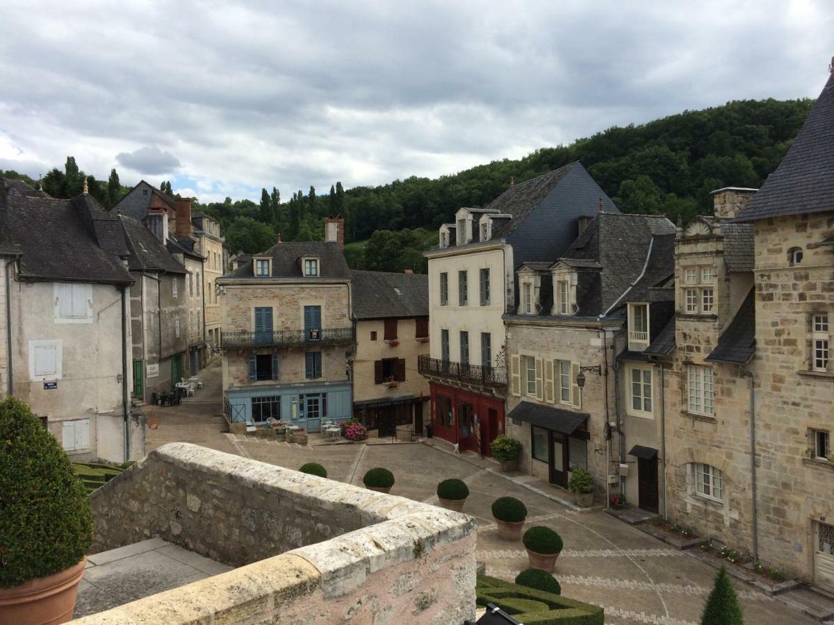 Les Maisons Du Perigord Terrasson Buitenkant foto